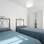 Penthouse 3a Apartment